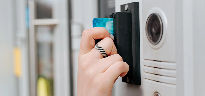 Secure Smartphone-Based Entry Systems Installation in Oak Park, California