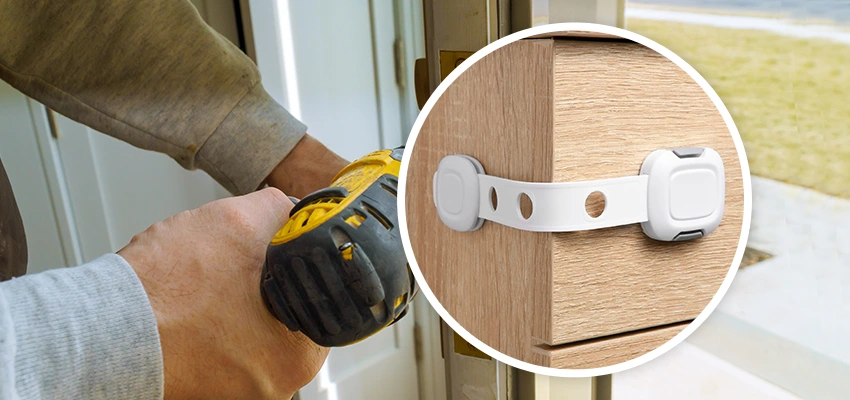 Childproof Sliding Door Locks in Oak Park, CA